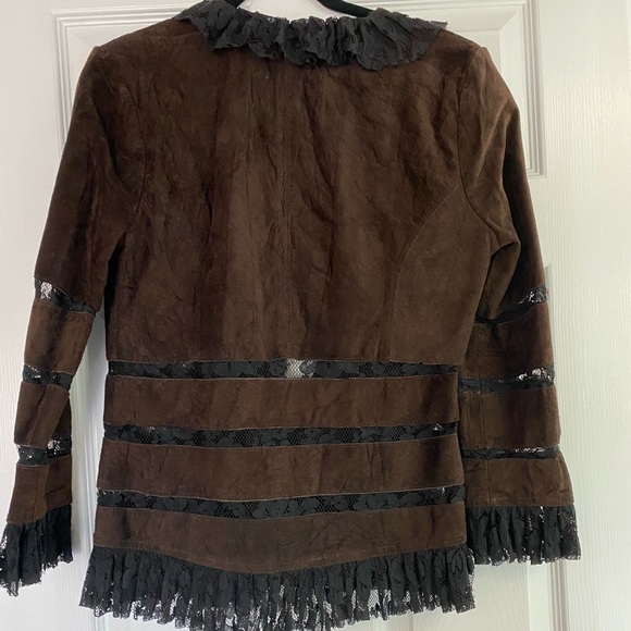 Genuine suede and lace jacket. - Picture 2 of 3